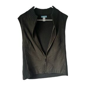 Jennifer Moore suede zip up vest size large